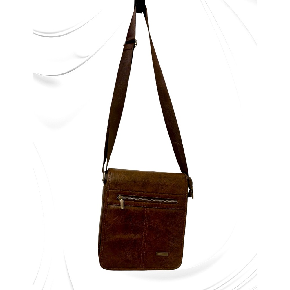 NWOT- DHD crossbody/messenger bag